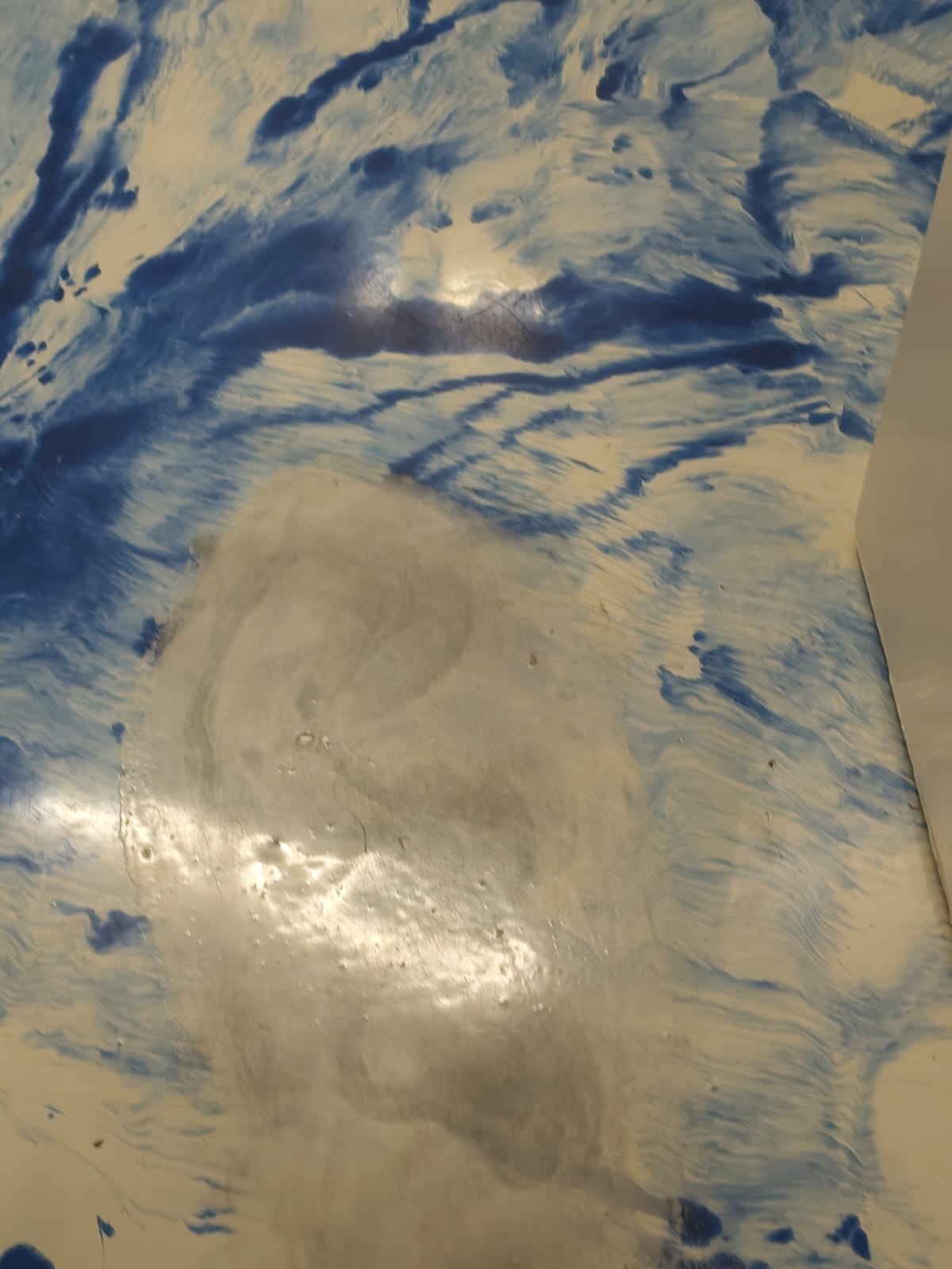Blue & Neutral Decorative Finish